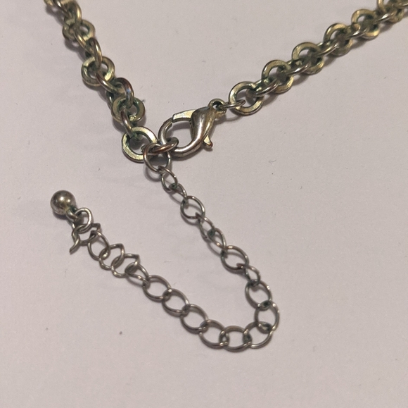 Beaded pearl and crystal cluster statement necklace - Picture 7 of 16